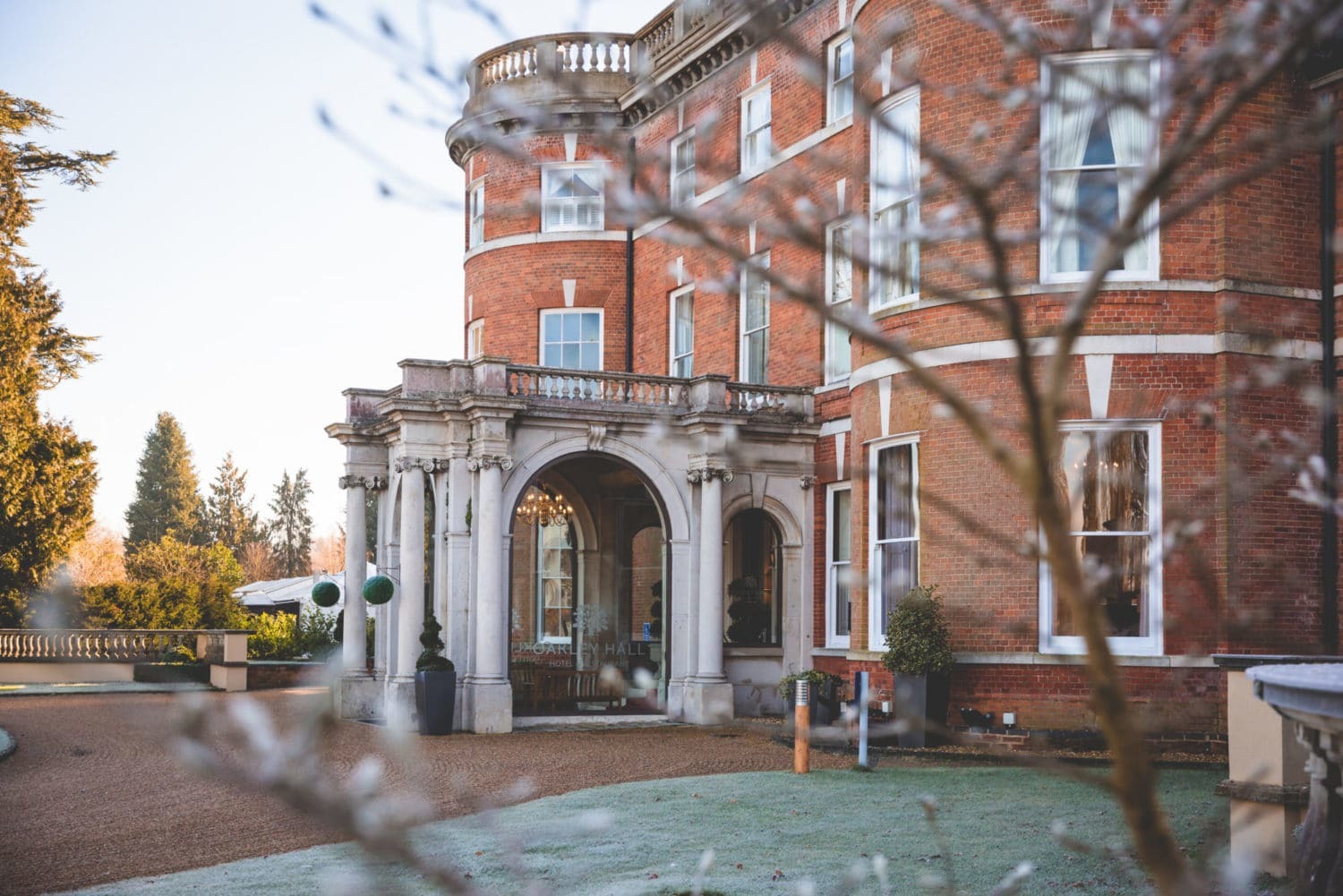 Oakley Hall Hotel Basingstoke Exteriör bild